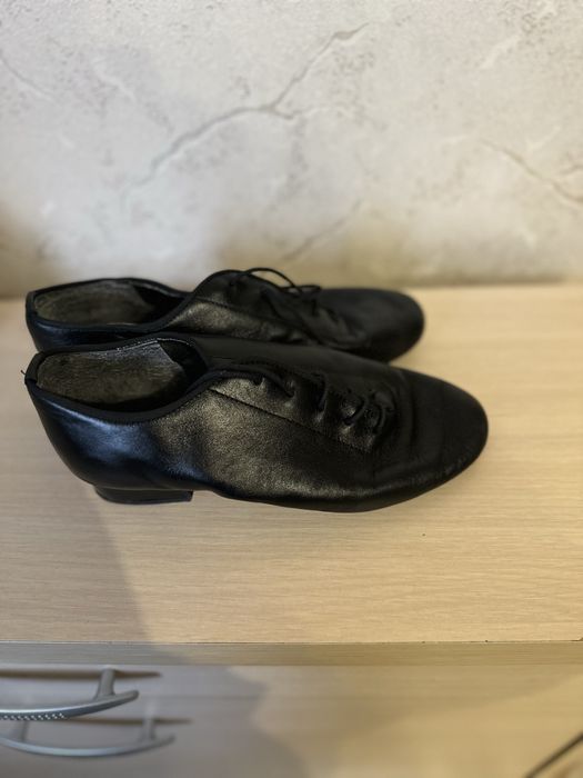 Взуття хлопчаче танцювальне