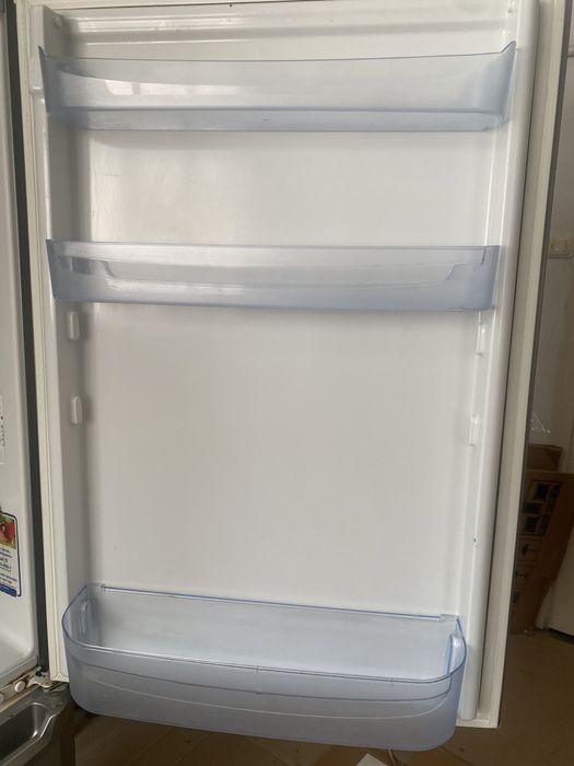 Ходильник Indesit