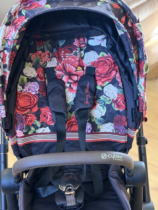 Коляска універсальна Cybex Priam 4.0 Spring Blossom