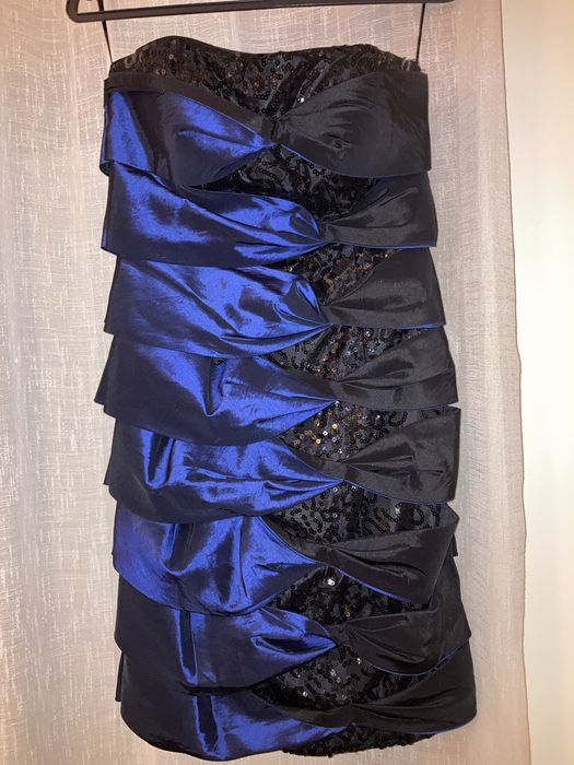 Vestido Cetim Azul/Preto c/ Lantejoulas