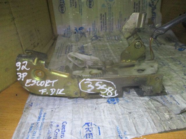 Fechadura / fecho porta frente direito FORD Escort V (AAL, ABL)
