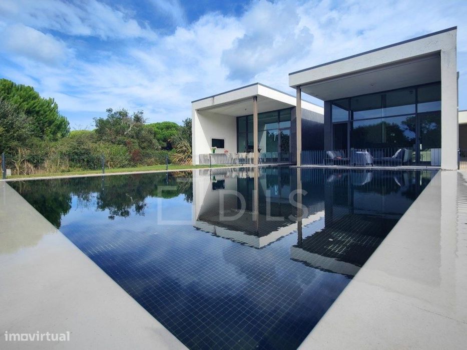 Moradia T5+1 com piscina na Muda, Comporta