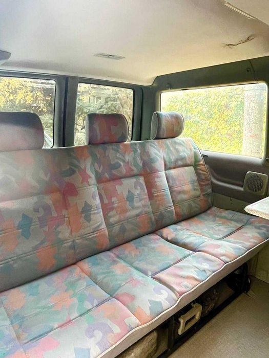 Продам Volkswagen Transporter грузопассажирский
