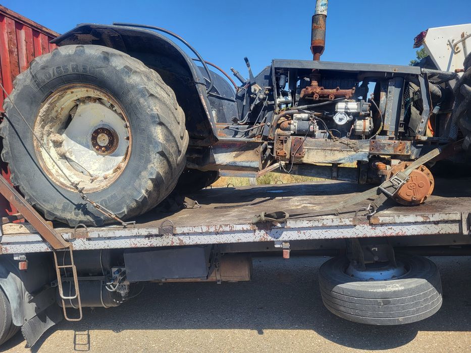 Trator Valtra 4600 para peças