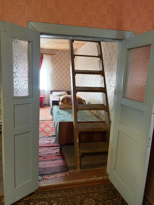 Продам дачний дім в  с . Таранське