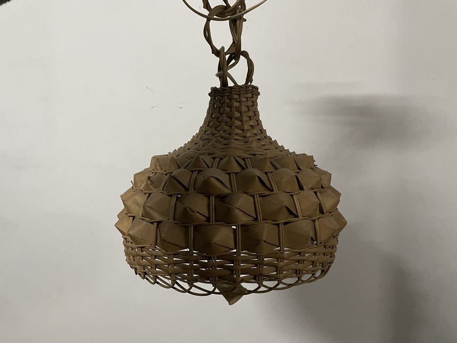 Candeeiro em vime