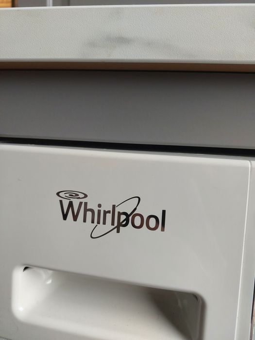 Maquina lavar roupa Whirlpool 9Kg