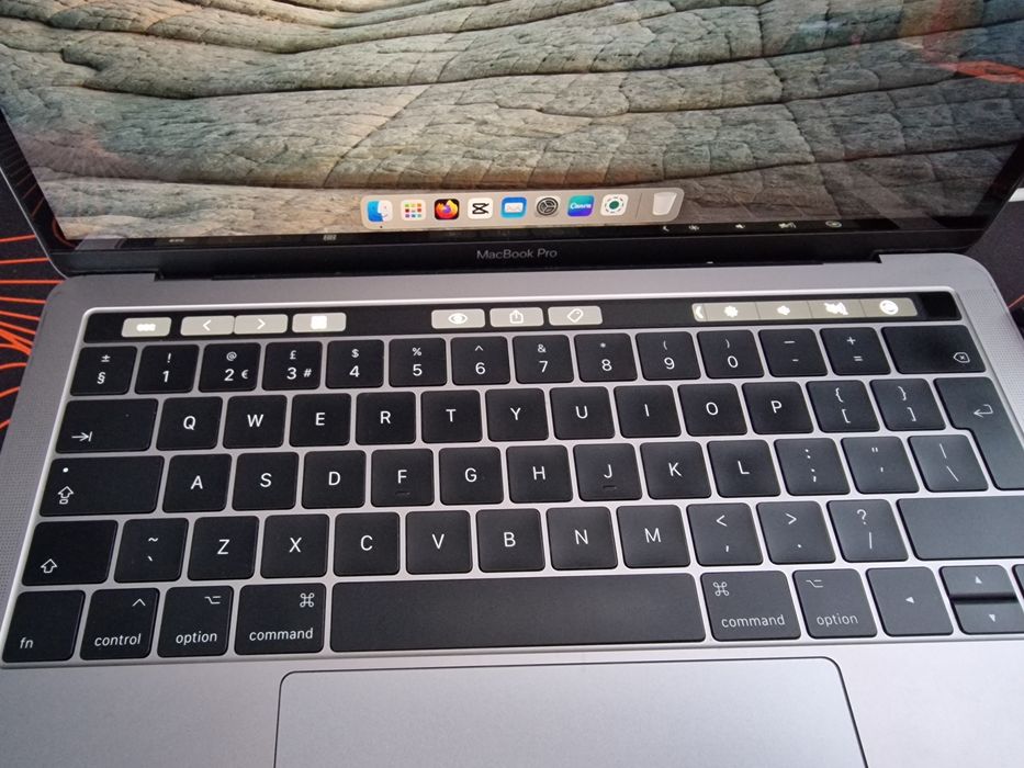 Macbook Pro 13 Intel 16GB/256 na DJI Pocket 3 lub S23 Ultra
