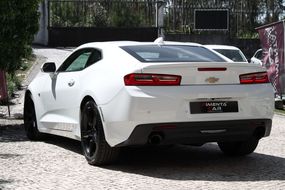 Chevrolet Camaro 2.0 Turbo Coupé (449€/Mês)