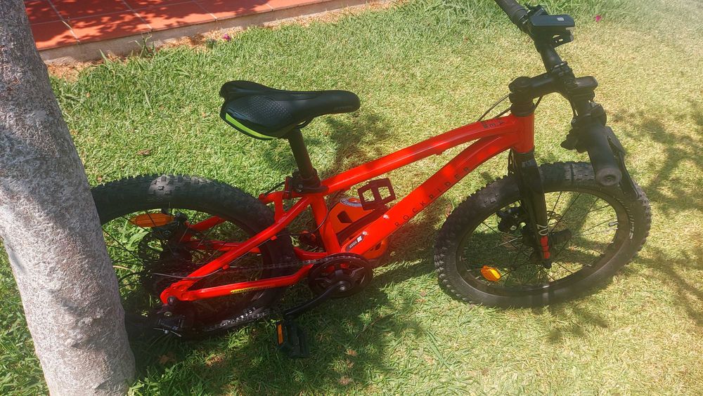 Bicicleta Rockrider 900r + capacete incluído