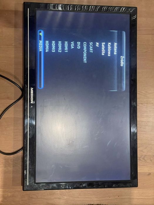 Tv Medion z DVD model 21202  27 cali