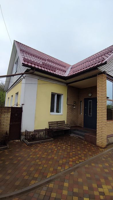 Продам власний будинок площа 119 м.кв.