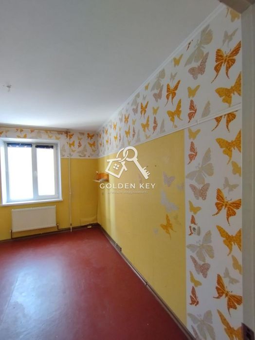 Продаж 3 кімнатної квартири з автономним опаленням на Павла Глазового