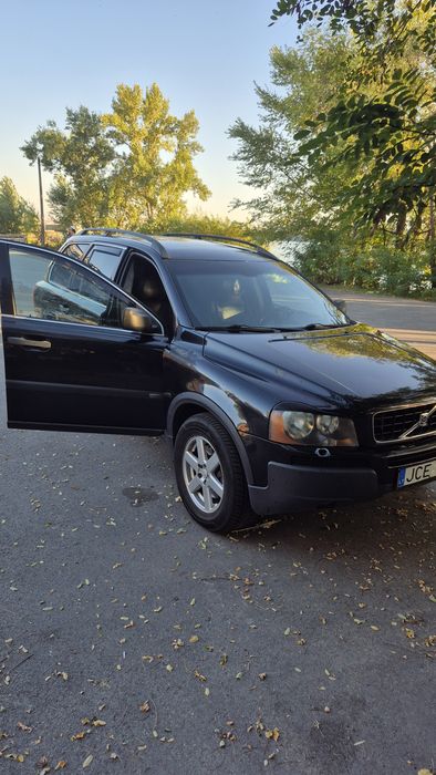 Продам авто Volvo XC90