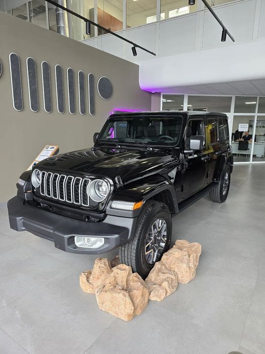 Jeep Wrangler Sahara, rok produkcji 2025!