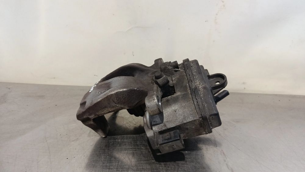 Pinça travão / maxila de travão trás esquerda AUDI A4 (8W2, 8WC, B9)