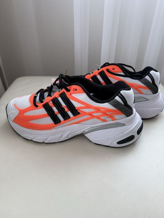 Кросівки Adidas Adistar Xlg 2.0 White HQ7468: 6 000 грн