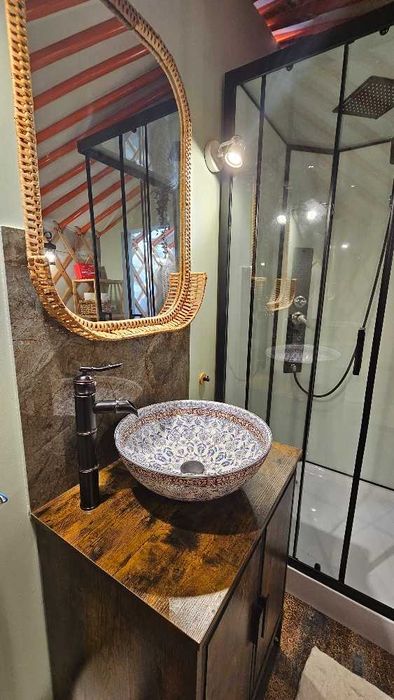 Domek letniskowy/JURTA Zalew Sulejowski Panieński, Komunia