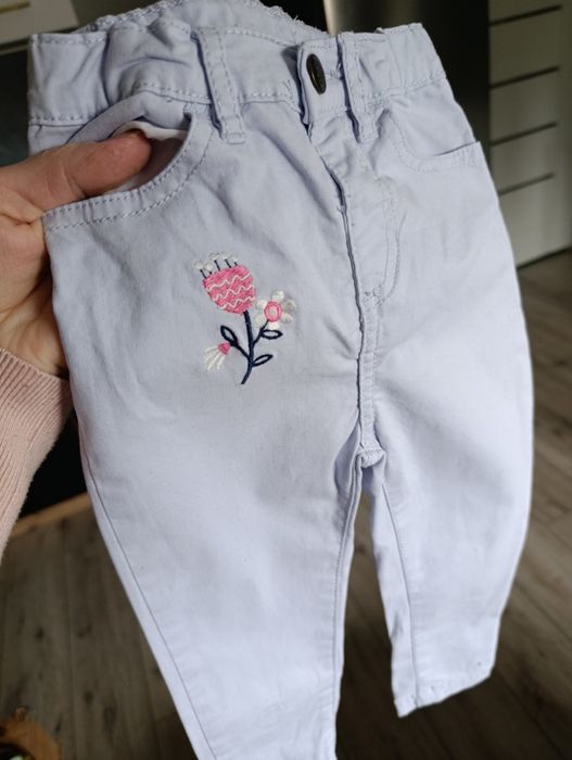 Spodnie ,jasnoniebieskie r.,86