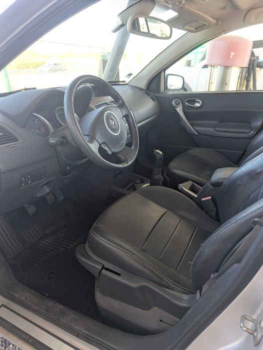 Car Renault Megane