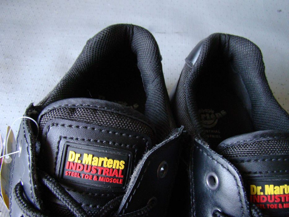 Туфли - полуботинки DR.MARTENS с металлическим подноском 44 - 45р. ( 30 см.)  steel