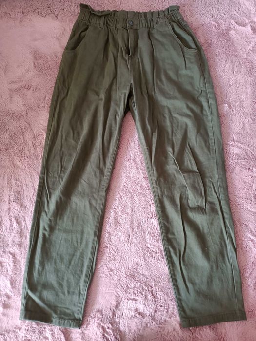 spodnie damskie w kolorze khaki