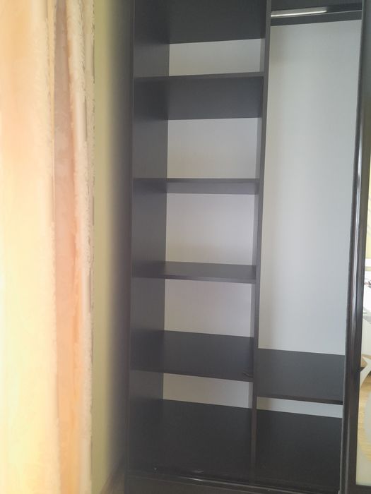 Меблевий набір для спальні — шафа-купе, комод, 2 тумби | Майже нові