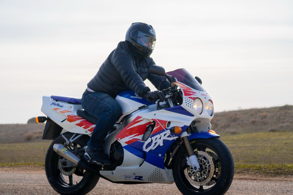 Honda cbr900rr sc28 nacional