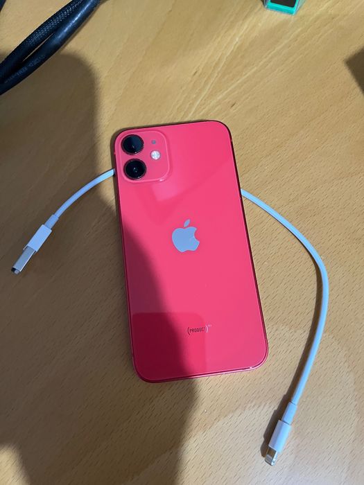 iPhone 12 mini como novo