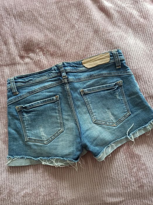 Krótkie jeansowe szorty spodenki Stradivarius XS 34
