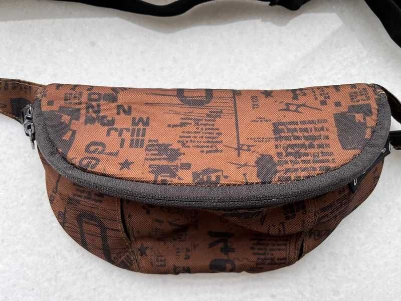 Brązowa nerka JanSport