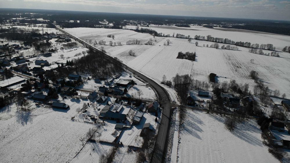 Utwardzona działka usługowo-przemysłowa przy DK50