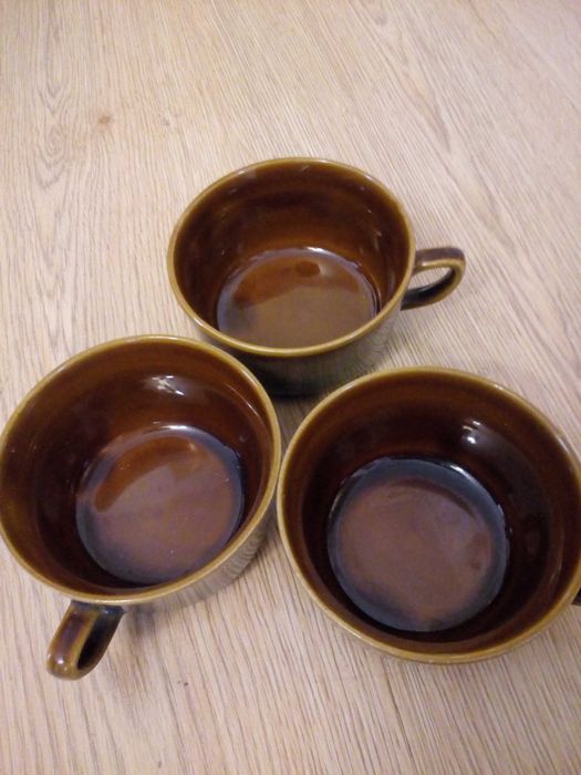 Mirostowice Trzy filiżanki Agat