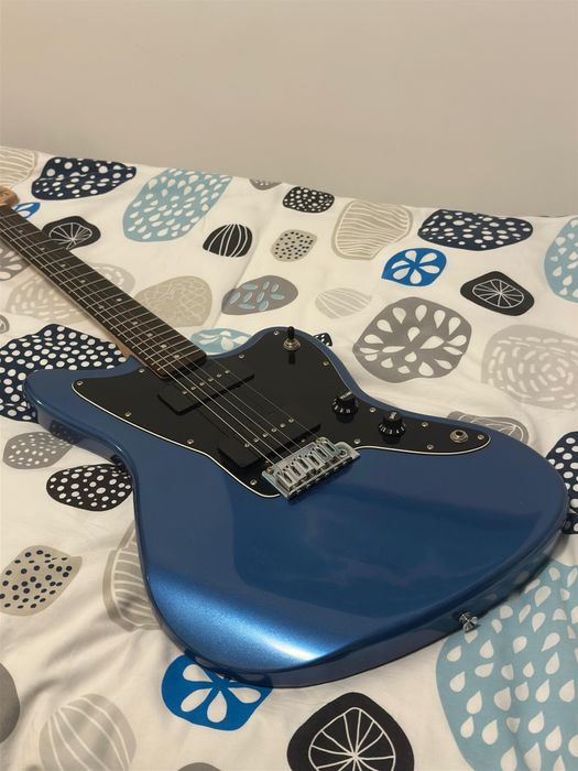 Guitarra Squier jazzmaster azul