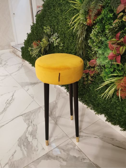 3 Bancos de Bar - Amarelos - Design