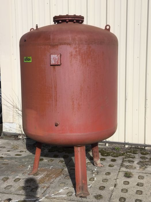 Zbiornik stalowy 1500l 1.5M3 / Beczka / Na wodę i inne /