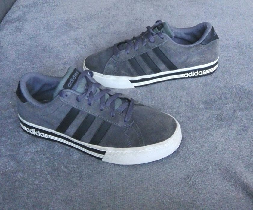 Adidas oryginalne buty sportowe adidasy rozm 42