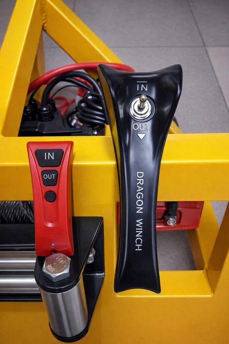 Wciągarka, wyciągarka leśna elektryczna 12V na pilota DRAGON 6T/12T