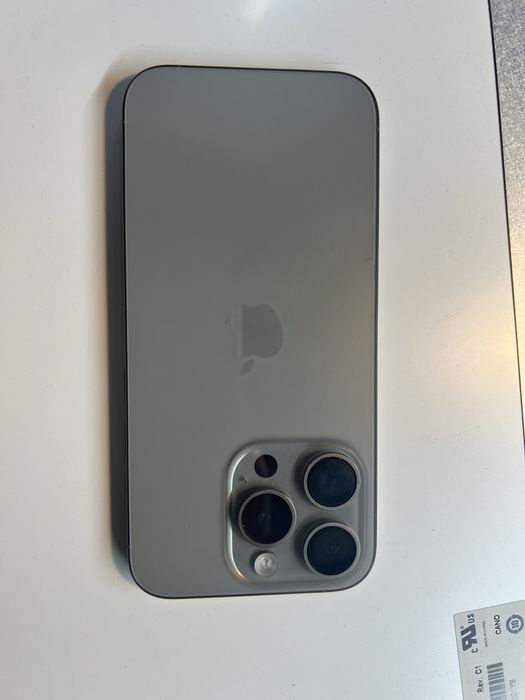 Iphone 15 pro 128gb icloud