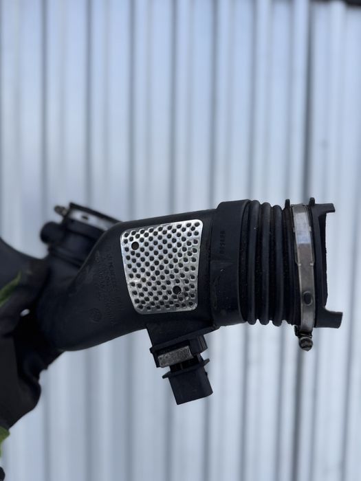 Патрубок бабочка Om642 (3.0)