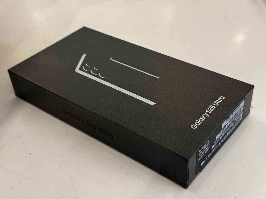 Samsung Galaxy S25 Ultra 12/256GB Czarny/Szary/Srebrny