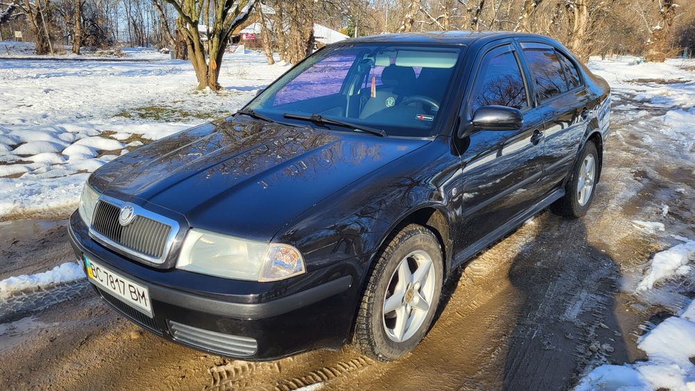 Шкода Октавія Тур 1.6 газ/бензин 2008