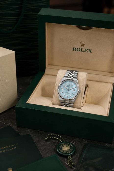 Наручные премиум часы Rolex Land-Dweller