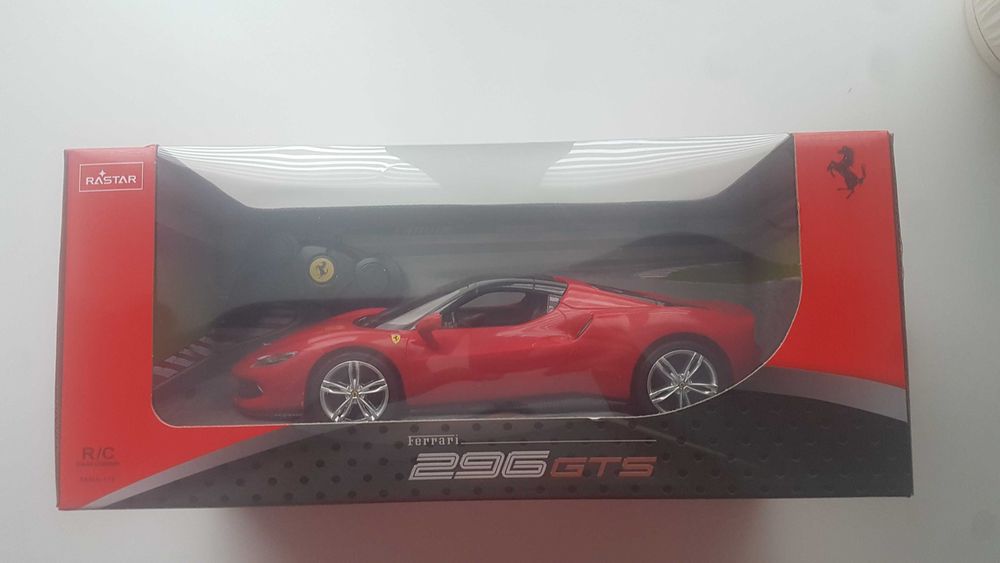 do kolekcji - R/C Ferrari 296 GTS - nowy - zdalniesterowany