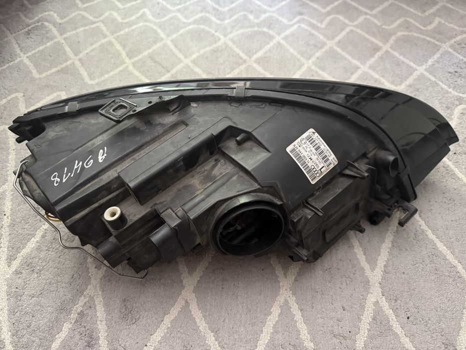 Farol Esquerdo Audi TT