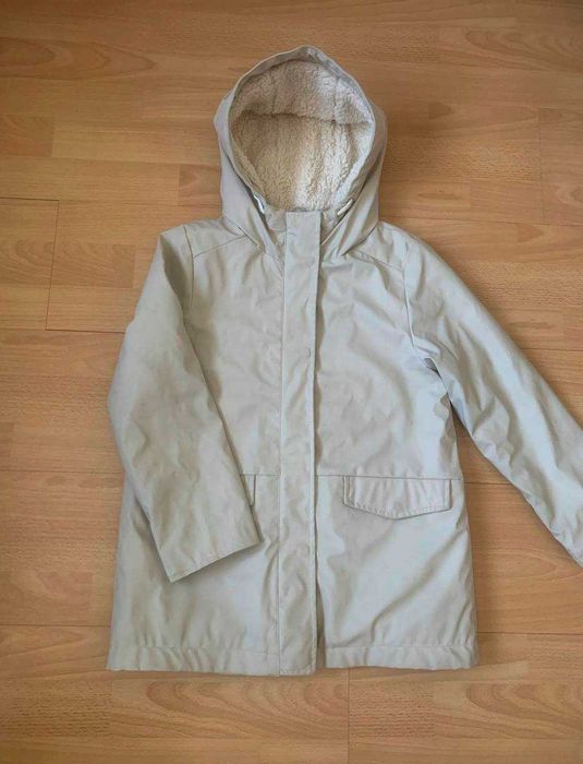 Куртка-дощовик Zara прорезінений, 9/10р, (134/140см), пальто дівчаче