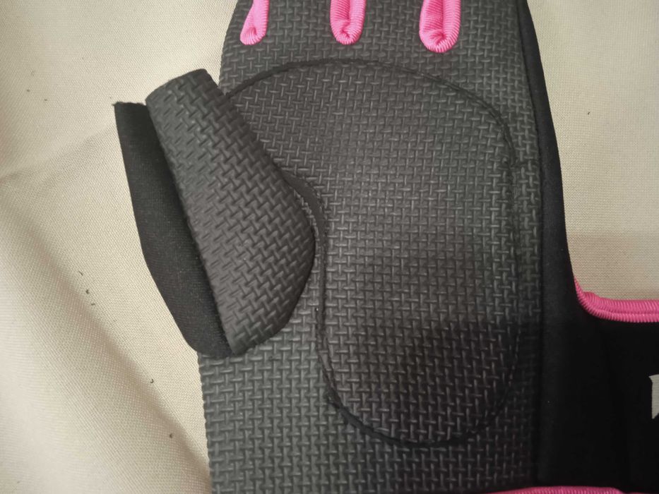 Перчатки спортивные Kaytan Размер S-M