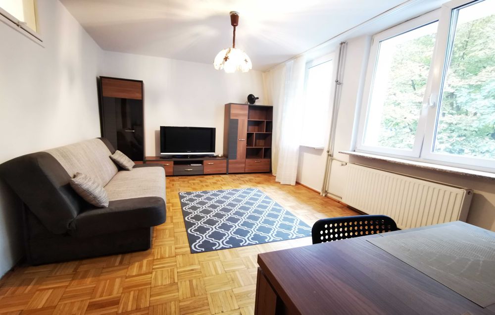 1 pok-30m-Korotyńskiego-Ochota, bardzo ciche