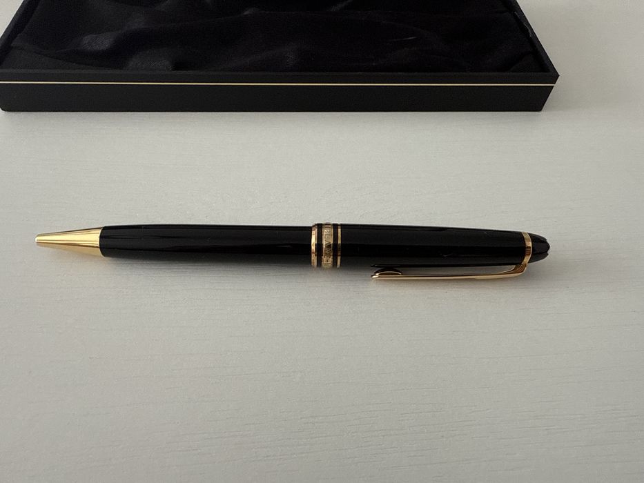 Caneta MontBlanc Meisterstück  Gold-Coated LeGrand Ballpoint Pen
