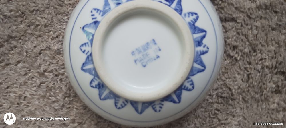 Miseczki z chińskiej porcelany